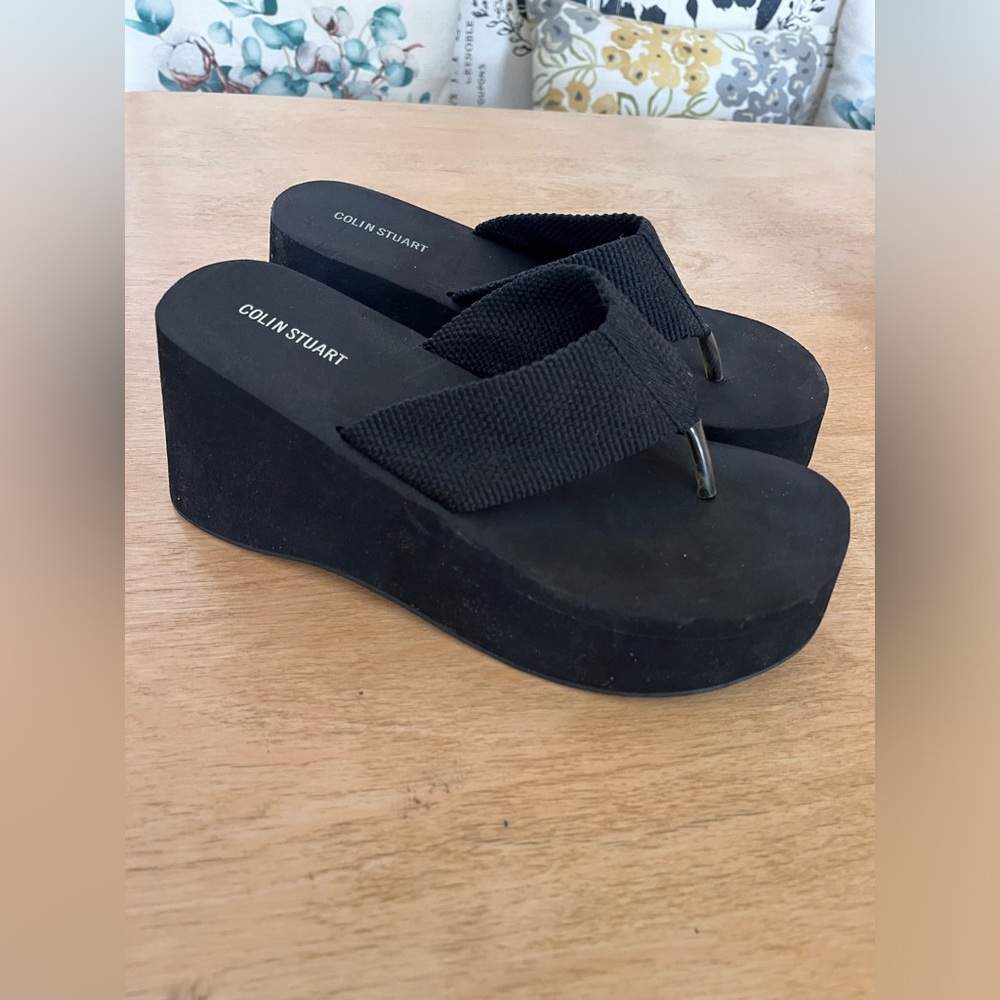 🖤Colin Stuart Platform Sandals🖤